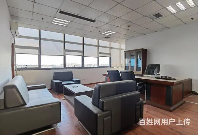 武侯新城 整层带屋顶花园 精装急售550万 产权清晰 捡趴活 - 图片 1
