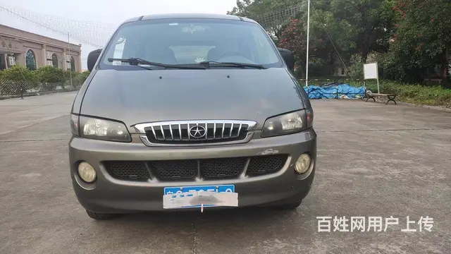 江淮 瑞风 2010款 瑞风祥和 2.0T 手动 7座 - 图片 1