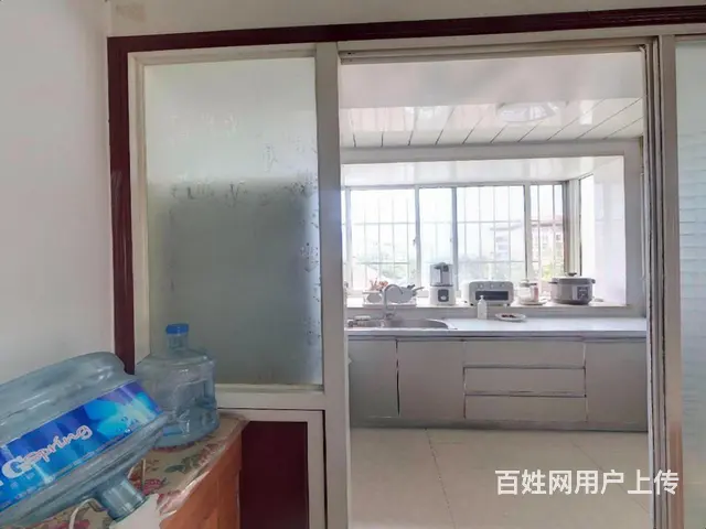 多层2楼公摊低，东打头，南北通透，装修好，有车库 - 图片 5