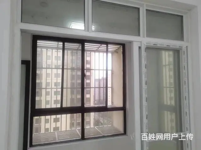 新港雅居 普通住宅1厅 中等装修 - 图片 3