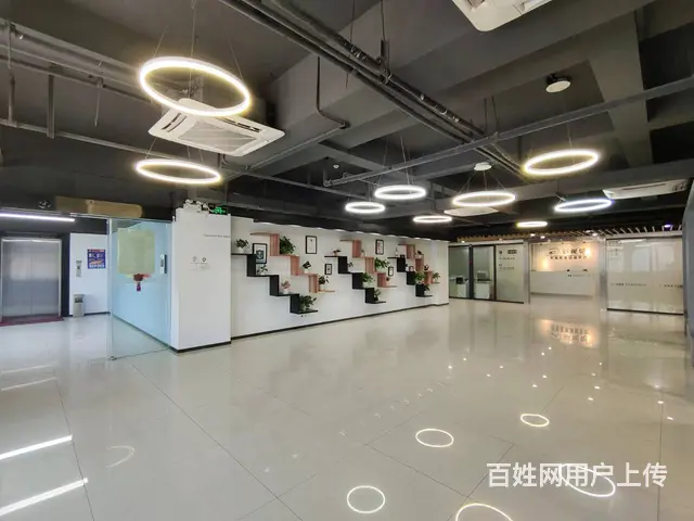 5号线地铁口，精装修215方办公室 物业直租，带隔断 - 图片 6