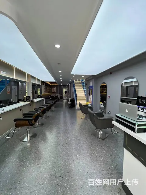 【搞定了！】南岗区哈西金街万达广场美发店出兑旺铺转让超大门脸 - 图片 3
