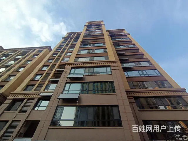 七十九号院 小高层 两室两厅 有证可贷款 看房方便有钥匙 - 图片 8