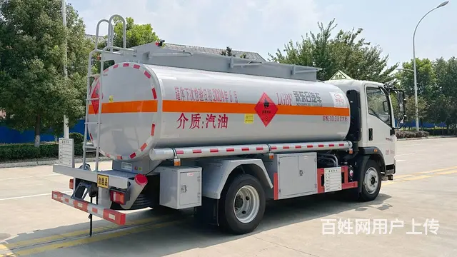 前年清库重汽豪沃十吨油罐车 手续齐全 价格优惠多 - 图片 3