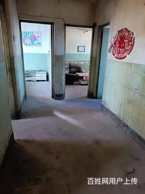 十七中轮胎厂家属院 普通住宅 简单装修 - 图片 1