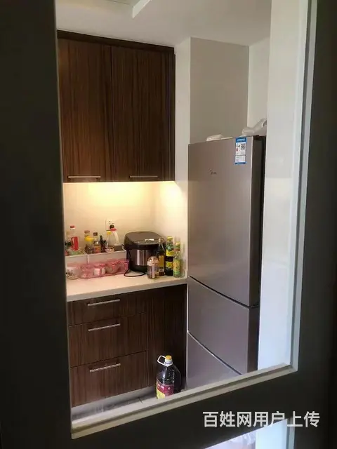 安亭站地铁口单间出租 - 图片 1