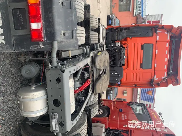 重汽汕德卡 牵引车 国5 - 图片 3