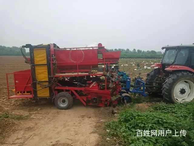 平凉4UL-2双垄自动墩包土豆红薯联合收获机wzj - 图片 4
