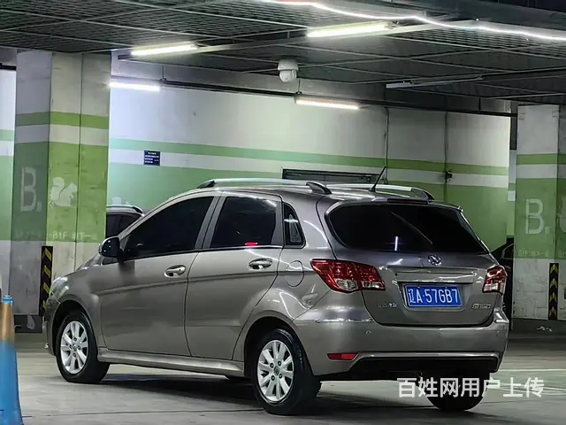 2013年12月自动挡北汽E150 - 图片 4