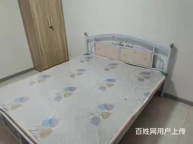 出租新柳城九楼89平2室，通厅格局！电视 冰箱 洗衣机 热水 - 图片 1