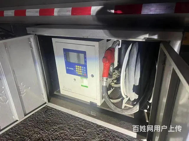 二手23年解放J6L 8吨加油车带加油机手续齐全便 - 图片 4