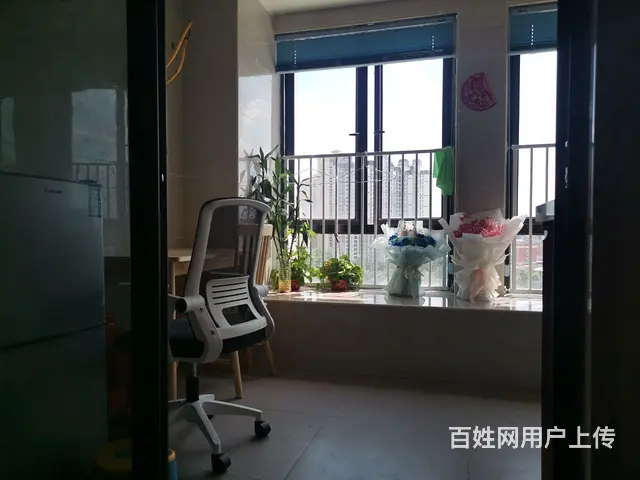 全新装修，观景舒适环境，家电齐全，拎包入住 - 图片 7