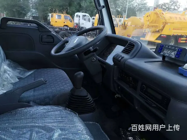 庆铃五十铃600P4.2米冷藏车 新工艺升级版 - 图片 4