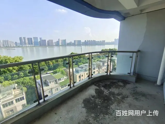 房东急需用钱,便宜出售毛坯南多层[1-7层] - 图片 1