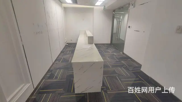 市府广场 卓越大厦丨370平精装丨多个办公室丨恒隆 新地 天 - 图片 1