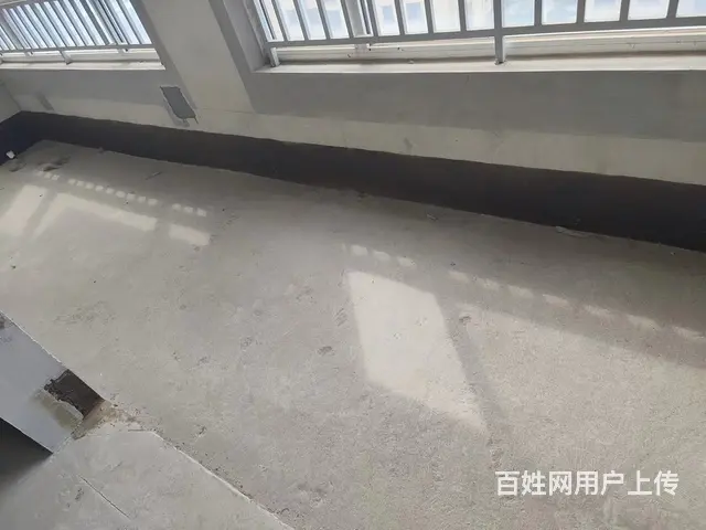 君悦兰亭 小高层 证过两年 双气入户 客厅通阳台 新房未装修 - 图片 7