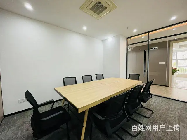 九堡地铁口 实拍150方三隔断 工区可坐18人精装配全套家具 - 图片 3