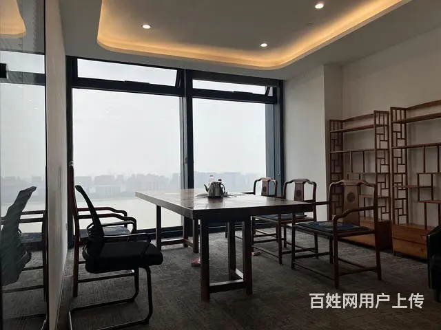 信雅达国际  一线江景 精装带家具 高区接待办公 直播摄影 - 图片 1