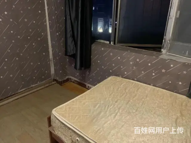 吉大泉搂二房一厅1000元 - 图片 2