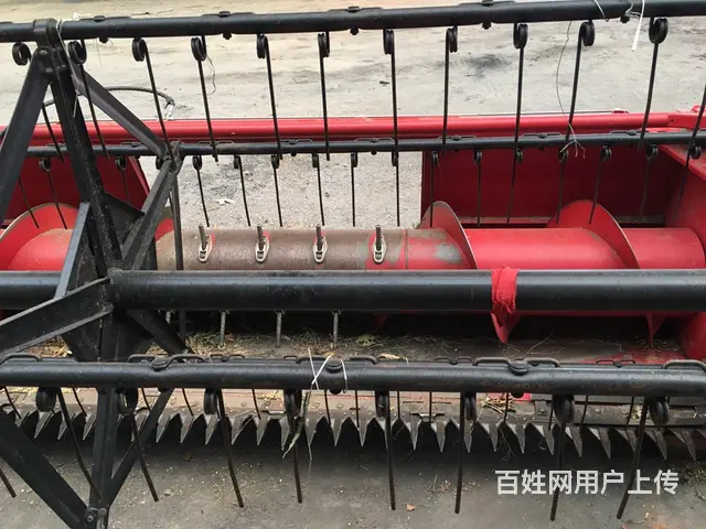 23年Gm100带原厂5行籽粒割台 - 图片
