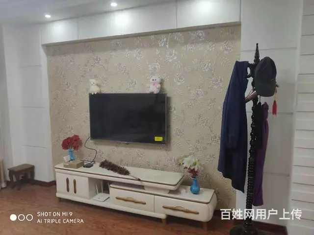 泉城花都D区3楼三室两厅精装修家具家电齐全拎包即住 - 图片 3