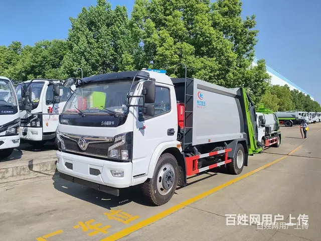 东风福瑞卡8方压缩垃圾车分期上户一条龙服务 - 图片 1