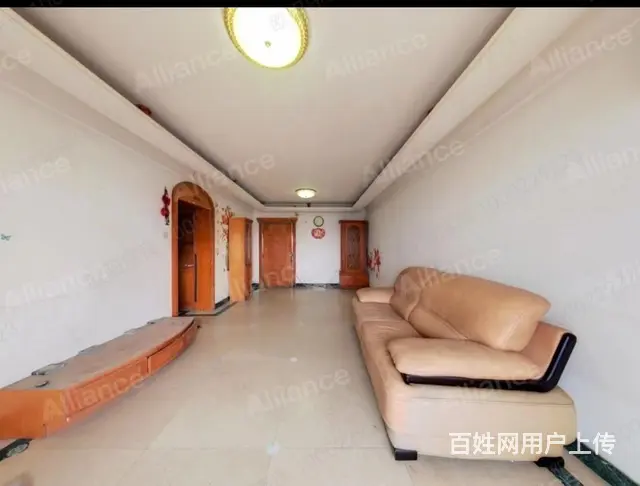 拱北口岸  华发广场顶楼复式261㎡ 5房 653万 - 图片 2