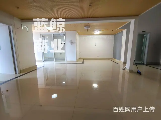 急租 万达旁绿地复试400平纯办公 - 图片 3