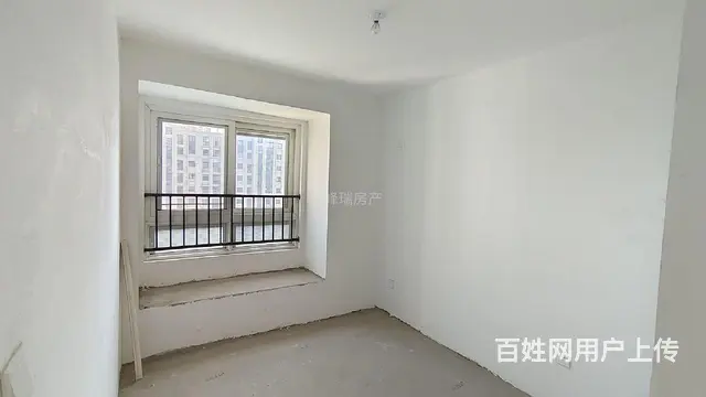 吾悦华府 毛坯大平层 送地下车位 楼王位置 可贷款 业主急售 - 图片 5