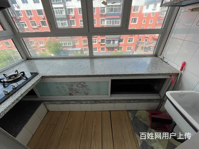 六中，红旗路小学，重型家属院，4楼，51平，两室一厅，中等装 - 图片 4