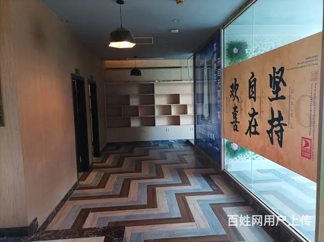 （51旺铺推荐）龙华路龙华商城二楼144平房东直租 - 图片 2