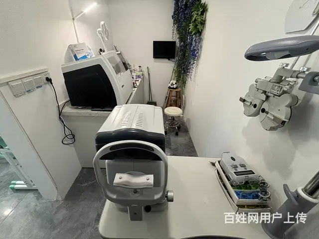 （51旺铺推荐）解放路步行街45平眼镜店及300平店铺转让 - 图片 10