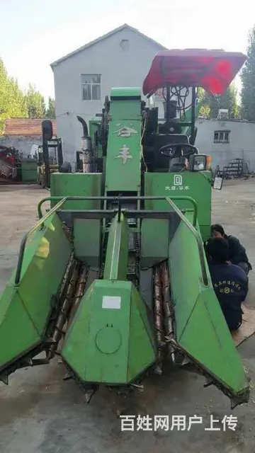 低价出售2行四驱玉米机一台 - 图片