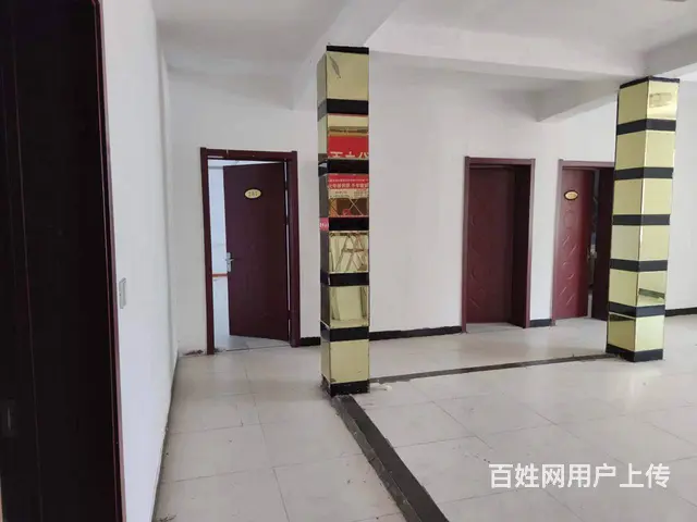 出租商铺薛城区泰山中路 格林豪泰北壁 上下层7间200余平方 - 图片 3