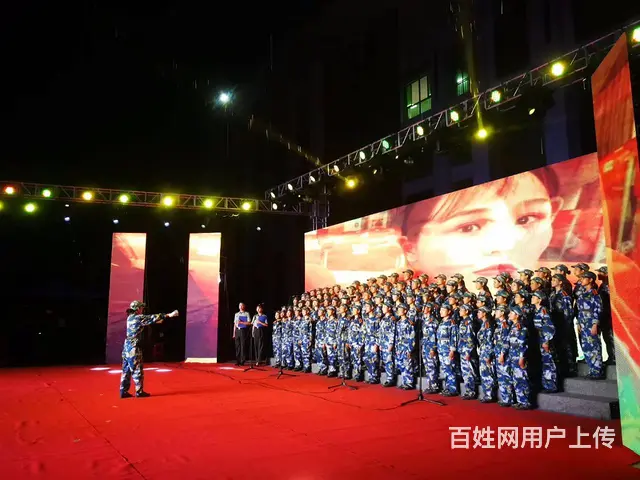 活动物料舞台灯光舞台音响桁架出租舞台搭建LED大屏 - 图片 1