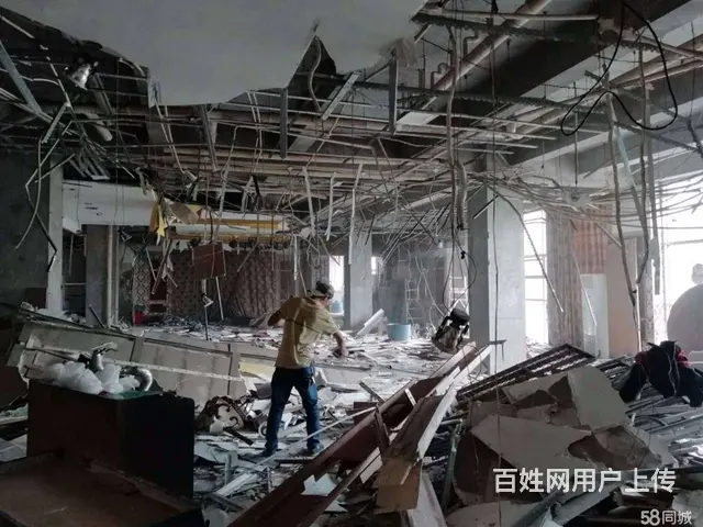 虎丘专业室内拆除 砸墙 擦柜子 砸瓷砖 打孔清垃圾 - 图片 4