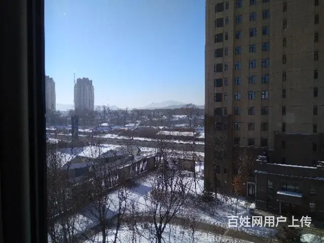 出售星光江城小区楼房 - 图片 1