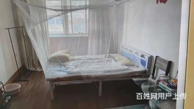 南大街毓璜顶附近三室一厅出租1350 - 图片 5