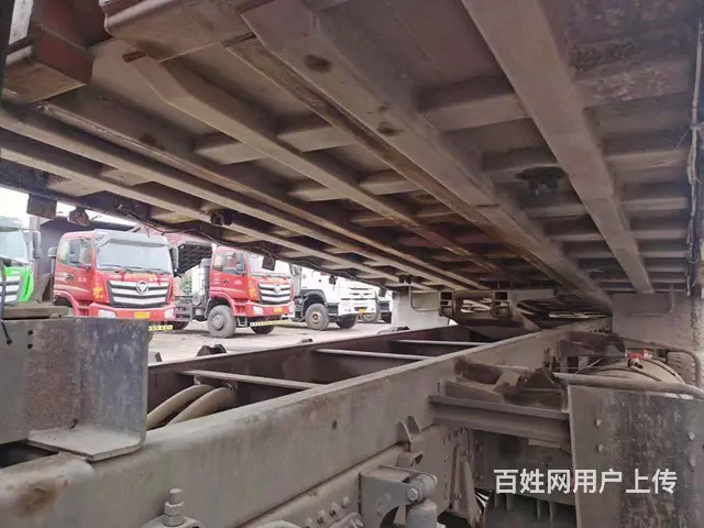 出售19年豪沃T7H重型前四后八自卸车，货箱8米 - 图片 7