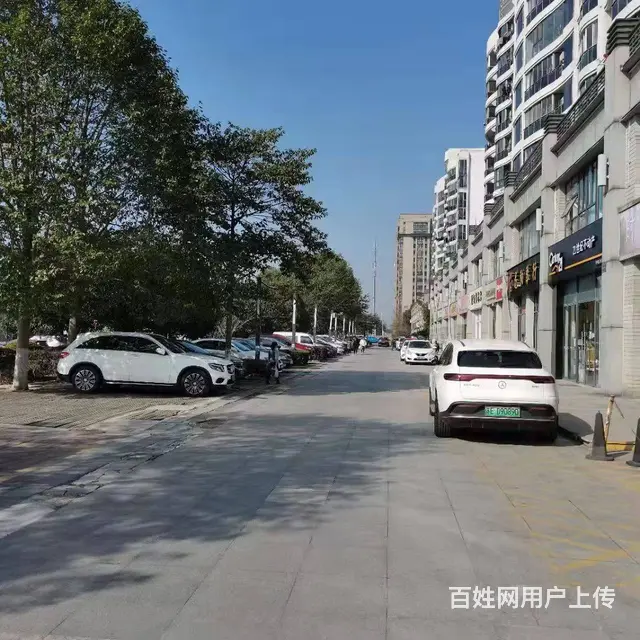 昆山前进西路时代中央花园商业街店铺出租 - 图片 1