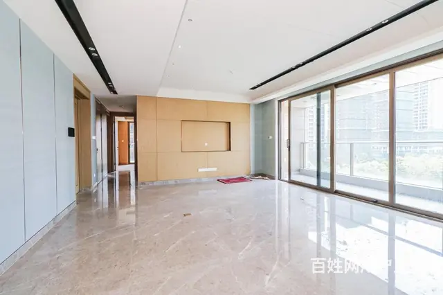 特价房，卖掉房东需要用钱，170平方，1350万，带两个车位 - 图片 1
