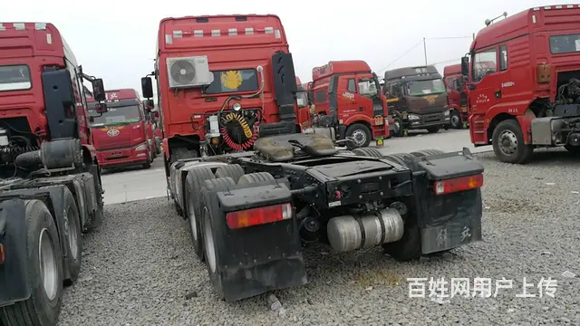 二手解放牵引车 双驱轻体 430马力 锡柴发动机 - 图片 4
