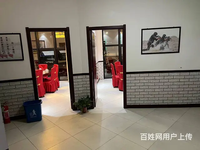 （同城乐铺）李斯路北口198平龙虾烤肉店对外转让超大外摆区 - 图片 1