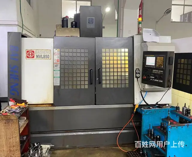 南通百盛850加工中心带四轴 - 图片 1