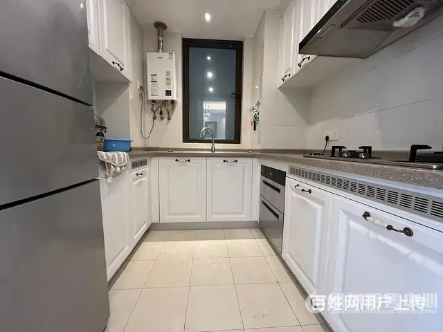 进小区1号岗 翠湖香山 精装3房4300 中间楼层 看房方便 - 图片 3
