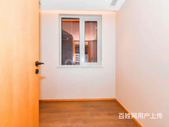 业主诚心出售高楼层（非顶楼），视野非常好 - 图片 1