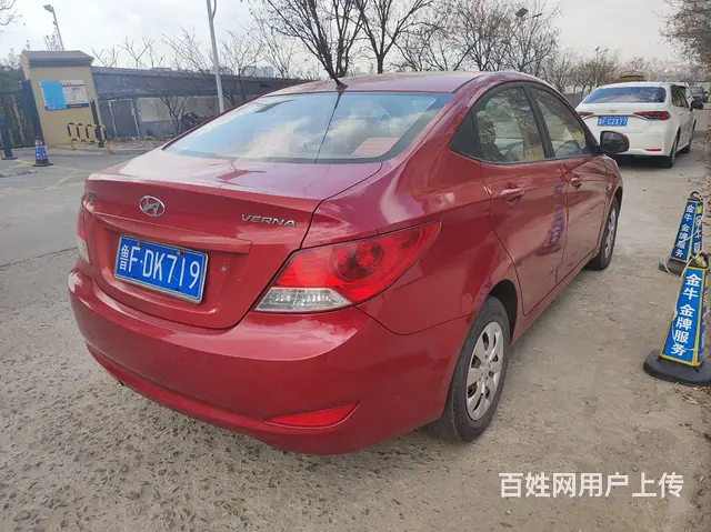 现代 瑞纳 2011款 瑞纳-两厢 1.4 手动 GLS 豪 - 图片 4