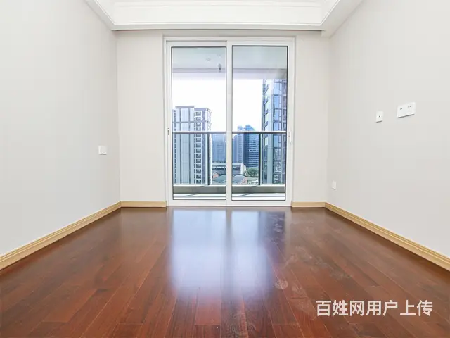 等着卖房子钱用，房子空在这里，有钥匙的，带一车位 - 图片 4