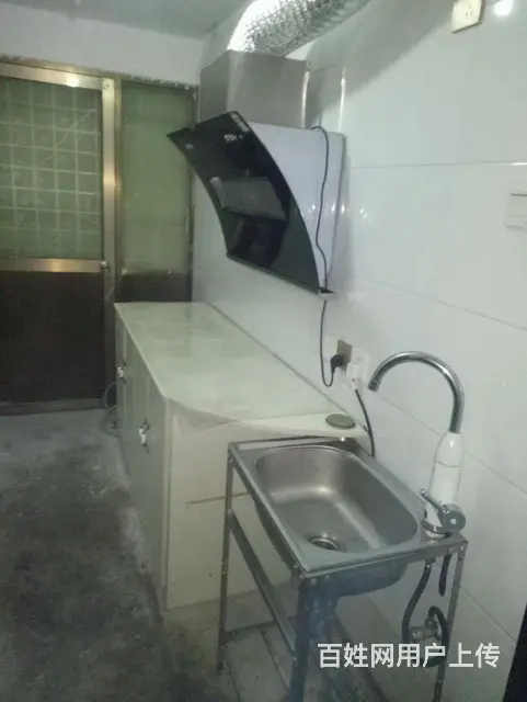 泉城学校附，近泉城花都A区家具家电齐全拎包即可入住随时看房。 - 图片 4