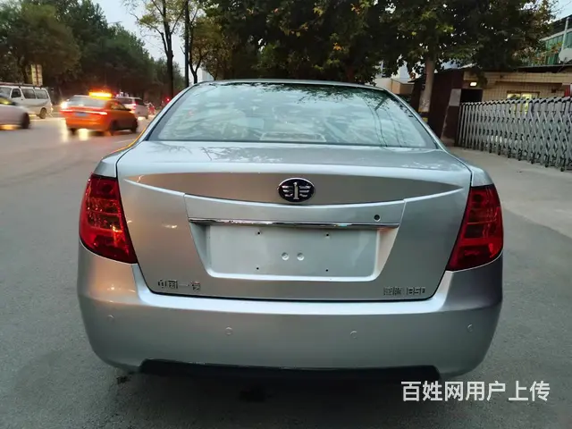 奔腾B50 2012款 1.6 手动 时尚型 - 图片 2